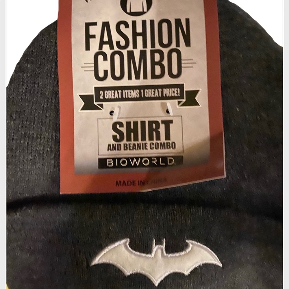 New Batman long sleeve top and beanie - Picture 5 of 9